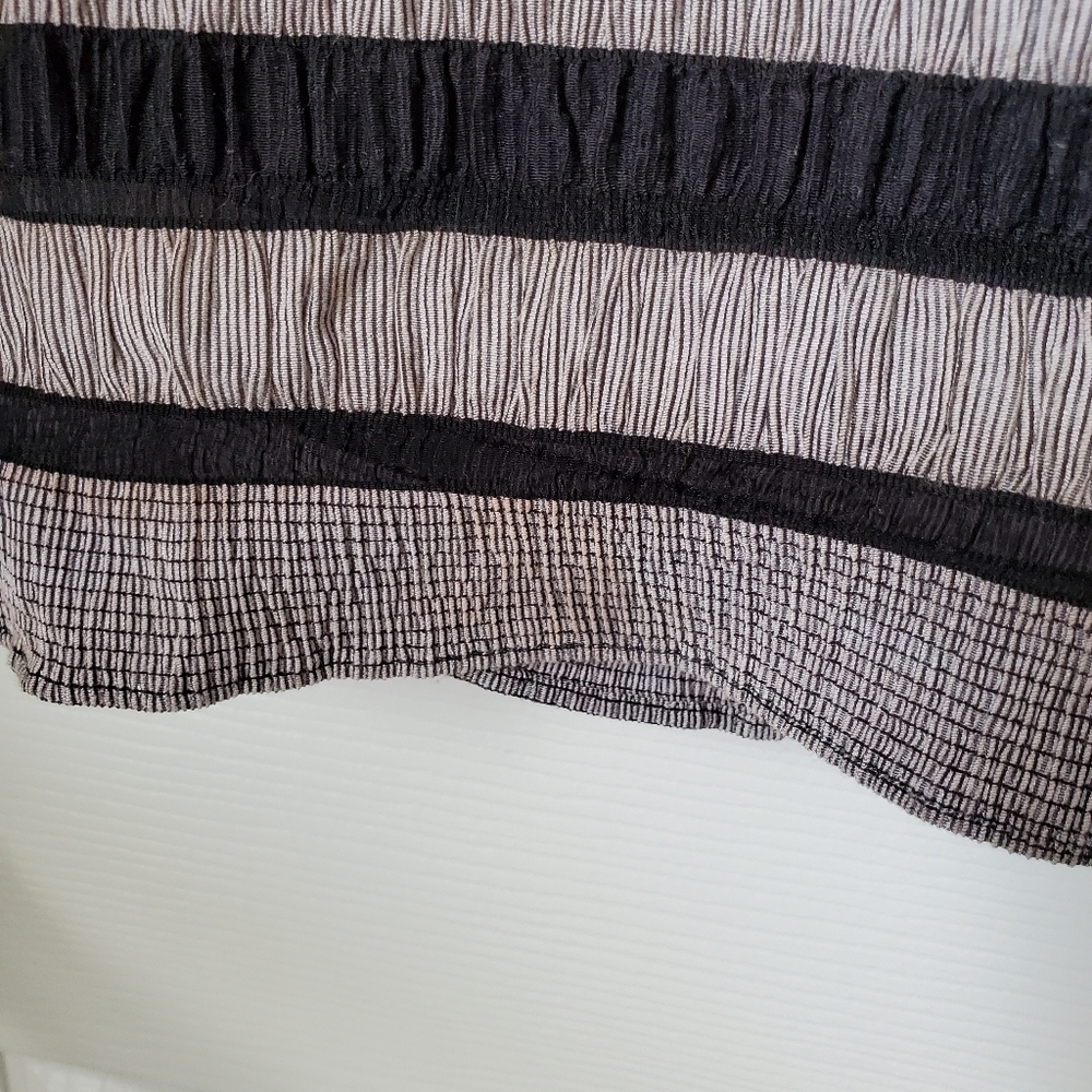Hunter Bell “The Monroe” Top- Black and Gray/ Size Small - Picture 7 of 9